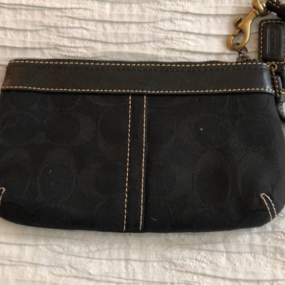 Coach black cloth and leather wristlet - Picture 3 of 7